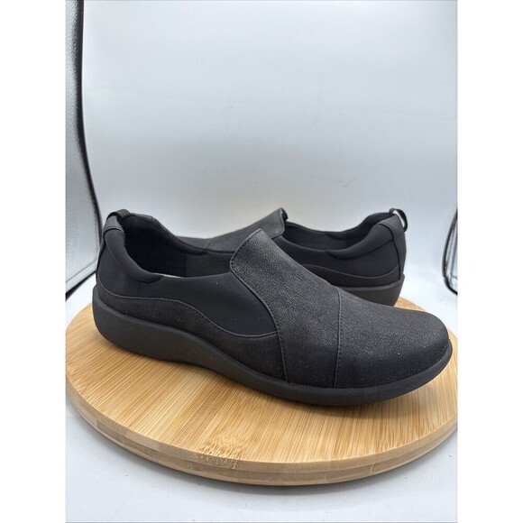 Clarks Women's Cloudsteppers Sillian Paz Slip-On Flats 9W Black Nubuck Comfort - Picture 2 of 9